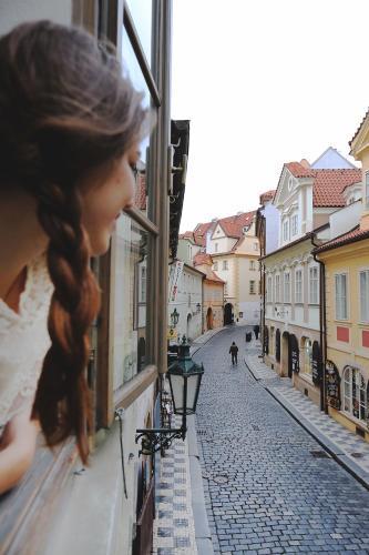 Orea Place Charles Bridge 4*