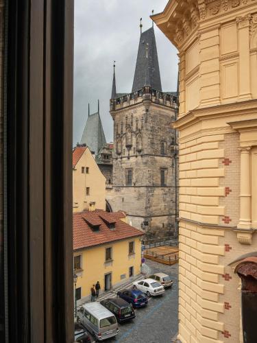 Orea Place Charles Bridge Prag